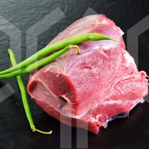 Bildlizenz - Nuss aus der Rehkeule mit Deko