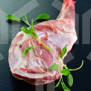 Bildlizenz - Lammschulter, mit Knochen, mit Deko